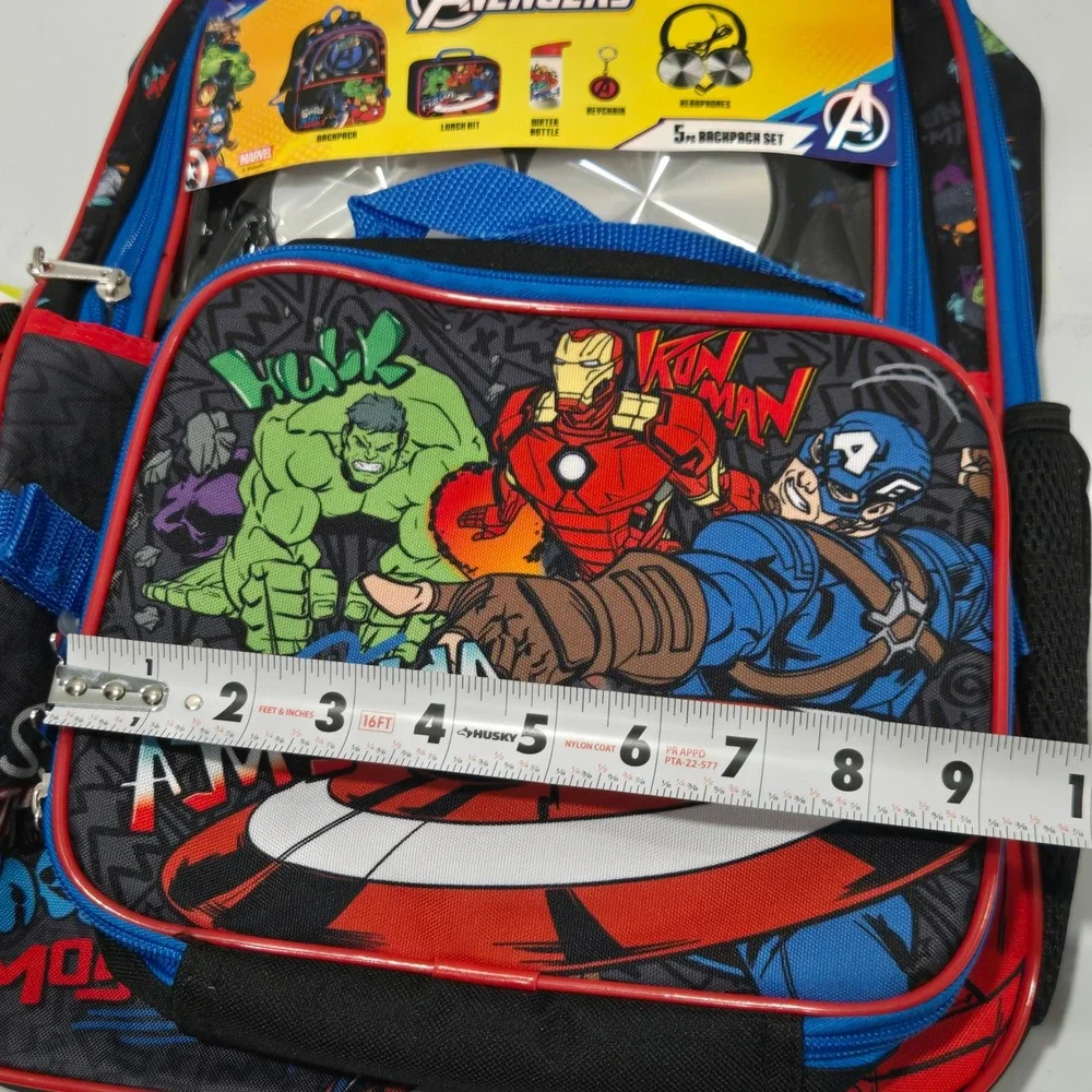 Marvel Avengers 5pc Backpack Set Lunch Kit Water Bottle Headphones Keychain NWT